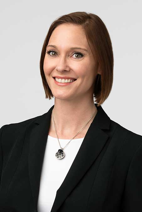 Elizabeth Longhorst Litigation Paralegal